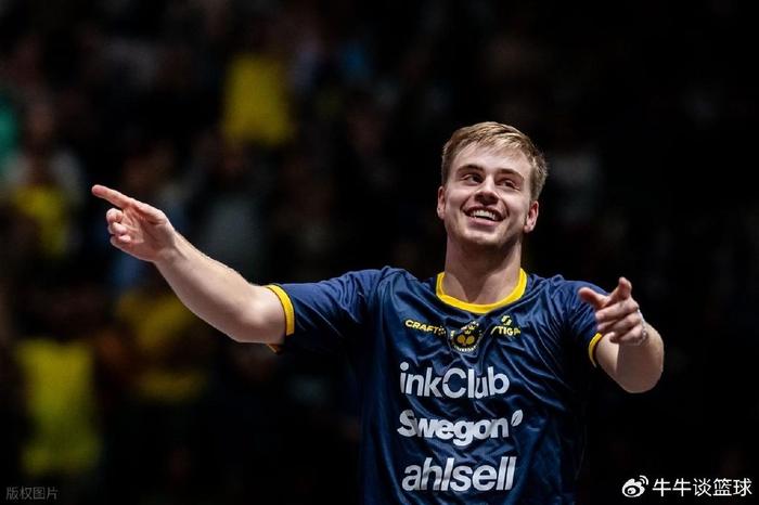 开云体育-恭喜王楚钦，恭喜林诗栋，头号劲敌退出澳门冠军赛，夺冠希望大增